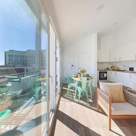 Ocean Sunset Terrace W Ac, By Timecooler * Costa da Caparica