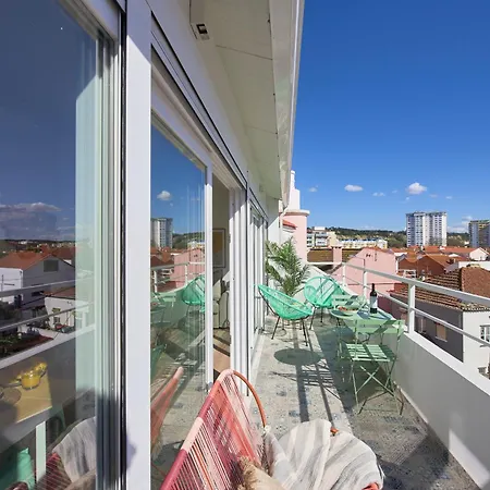 Ocean Sunset Terrace W Ac, By Timecooler * Costa da Caparica